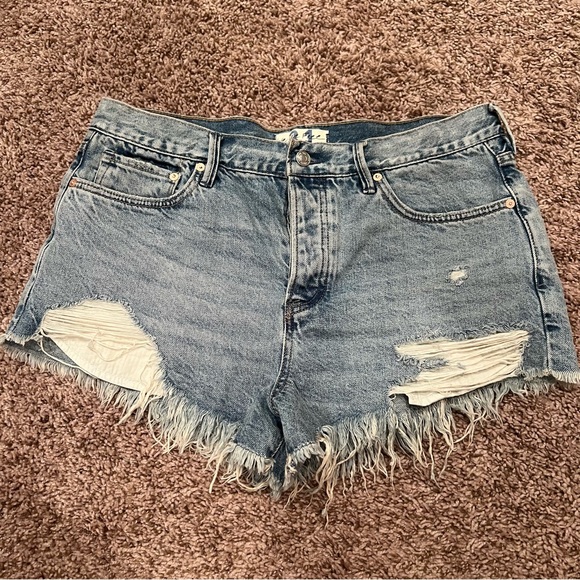 Free People Cutoff Jean Shorts - Picture 1 of 5